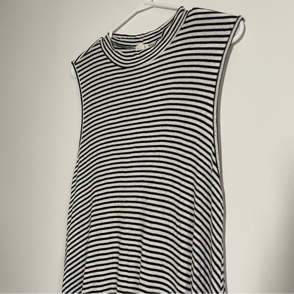 Garage Black and White Stripe Mock Neck Dress Size Large - Picture 3 of 6